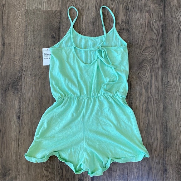 NWT BP Green Romper Spaghetti Straps - Picture 6 of 8